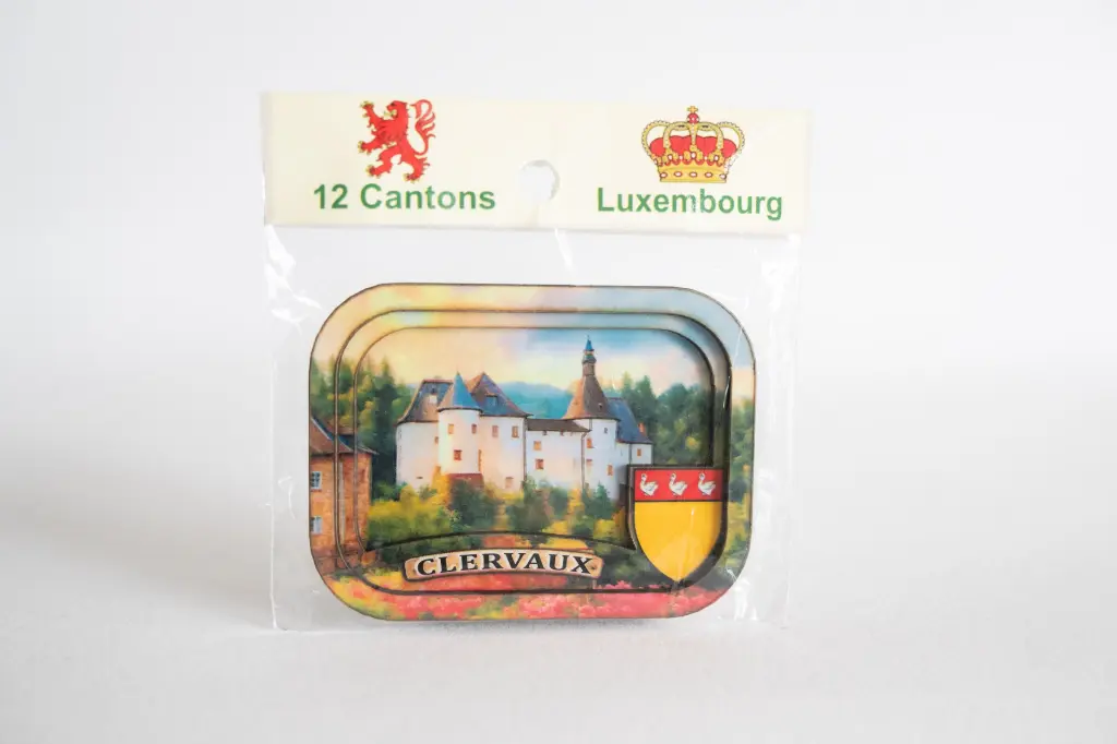 12 Cantons - Series 1-43.webp