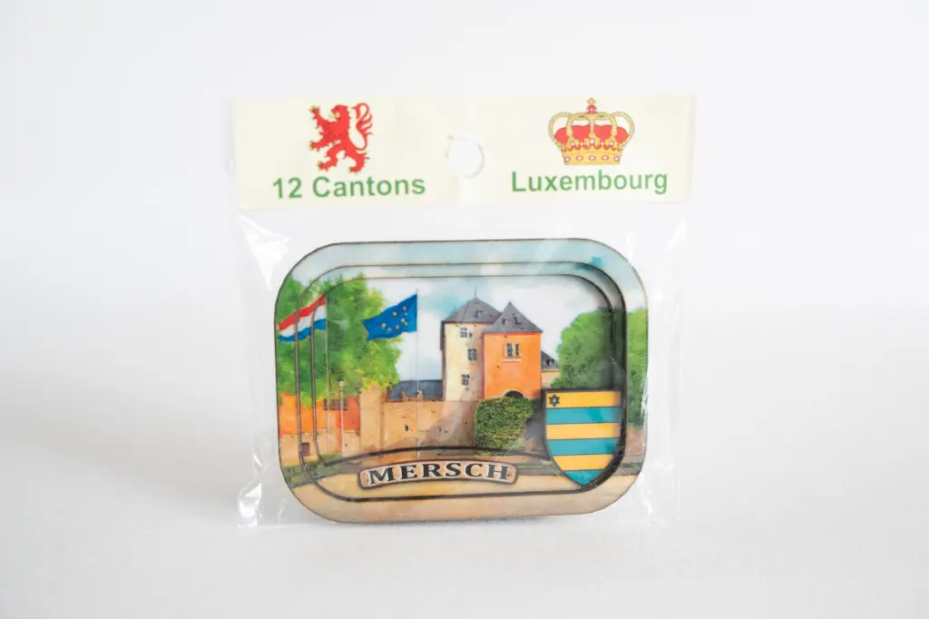 12 Cantons - Series 1-35.webp